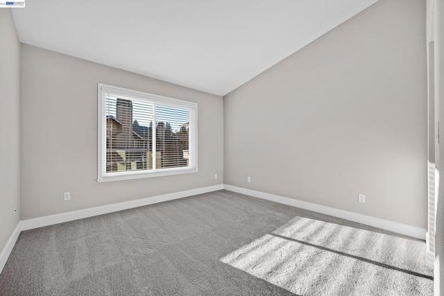 3769 Crow Canyon Rd, San Ramon CA: https://media.crmls.org/mediaz/70489e1d-b0f2-4ce2-abaf-e241a2bea156.jpg