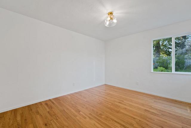 115 Crestview Terrace, Santa Cruz CA: https://media.crmls.org/mediaz/70496e96-80d8-4ca8-83a7-9f7a26b3a1c8.jpg