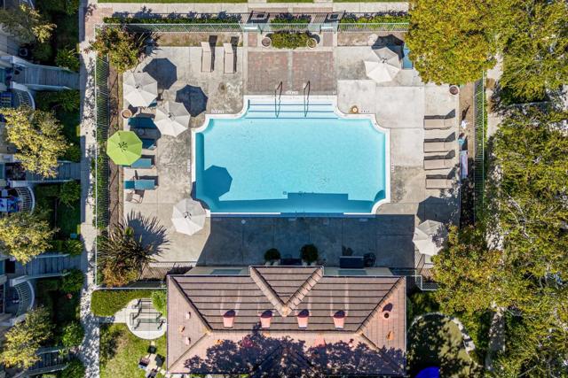 427 Nicholas Drive, Mountain View CA: https://media.crmls.org/mediaz/704a1fba-b7ab-4a5f-9d76-90c23ecff5d2.jpg