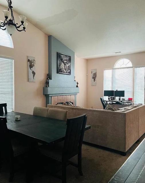 790 W Mt Diablo, Tracy CA: https://media.crmls.org/mediaz/704aba29-b5dc-45fa-a57f-d7854e9f0c48.jpg