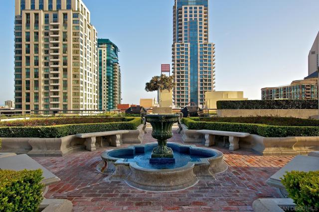 700 Front St, San Diego, California 92101, 2 Bedrooms Bedrooms, ,2 BathroomsBathrooms,Condominium,For Sale,Front St,250001357SD