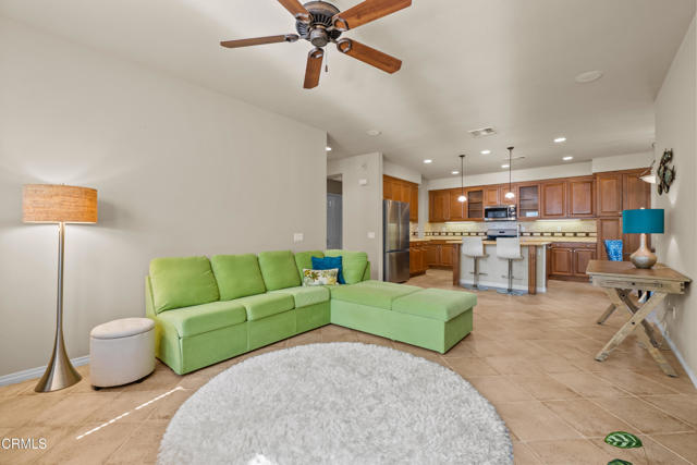 Detail Gallery Image 17 of 54 For 510 Sanddollar Ln, Port Hueneme,  CA 93041 - 3 Beds | 3/1 Baths