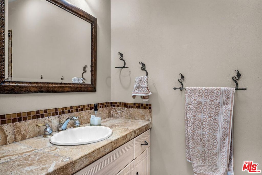 MLS #26862839 image #22