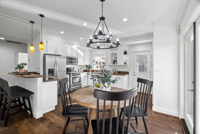 1425 Walnut Grove Avenue, San Jose CA: https://media.crmls.org/mediaz/704c0ce1-5fe6-4169-bbac-e2c717e4bc49.jpg