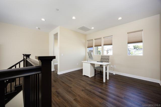 7152 Sitio Corazon, Carlsbad CA: https://media.crmls.org/mediaz/704cdc24-c450-4c2b-b8cf-b78c72f87265.jpg