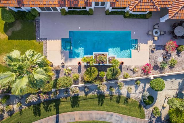 35010 Vista Del Ladero, Rancho Mirage CA: https://media.crmls.org/mediaz/704d1f4a-0484-40ad-a08f-47585265a420.jpg