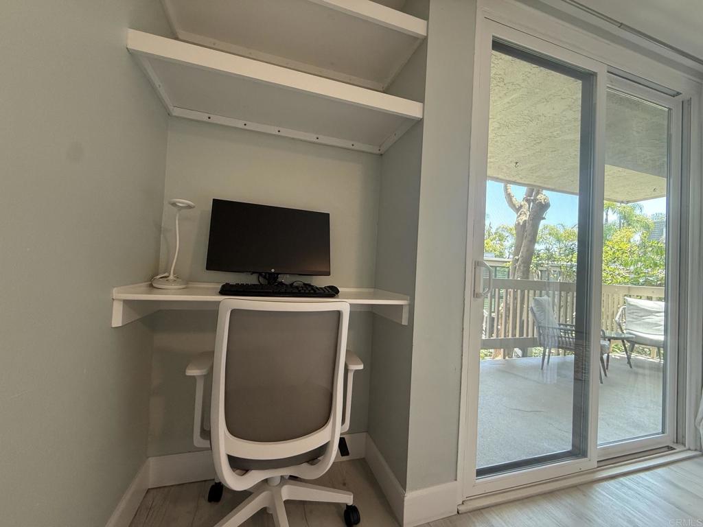 999 Pacific Street - photo 17