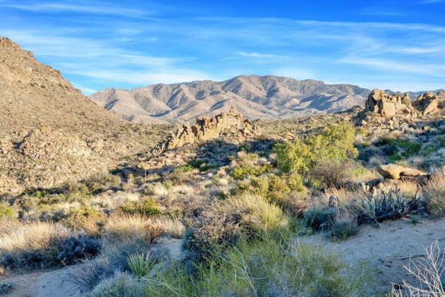 Image 10 of 80 For 57795 Big Horn Drive