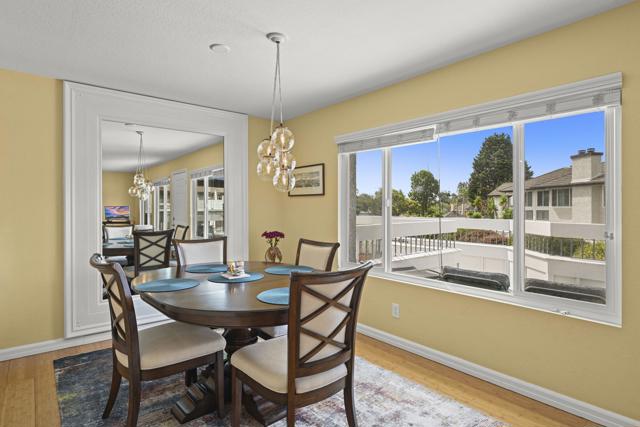 870 Ginger Avenue, Carlsbad CA: https://media.crmls.org/mediaz/704fd482-720a-46c6-867f-25611285f52b.jpg
