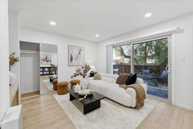 490 Auburn Way, San Jose CA: https://media.crmls.org/mediaz/7050347e-ede3-4bf9-862e-281bfa93da38.jpg