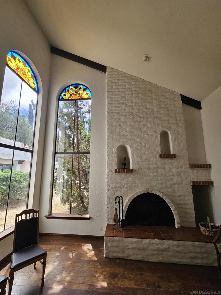 18055 Old Coach Rd - photo 5