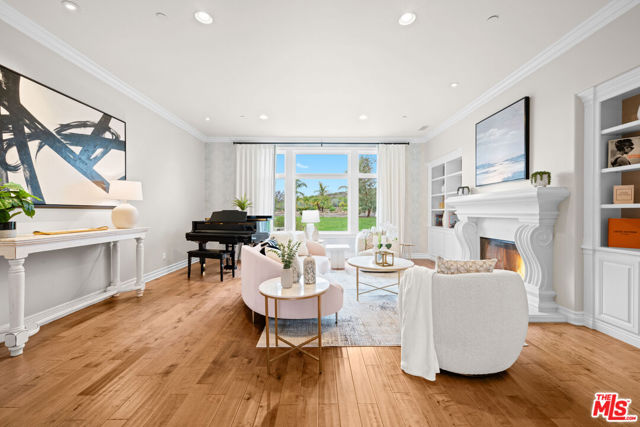 5105 Via El Cerro, Newbury Park CA: https://media.crmls.org/mediaz/70542f19-4b79-4094-914c-6dbe0acf4e47.jpg