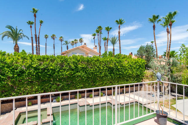 403 Cypress Point Drive, Palm Desert CA: https://media.crmls.org/mediaz/705516fa-4ff9-4d33-9a9c-c2529ab404c6.jpg