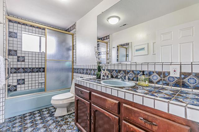 80 N 33rd Street, San Jose CA: https://media.crmls.org/mediaz/7055bc8e-14bb-4cda-95e3-423e2505231d.jpg