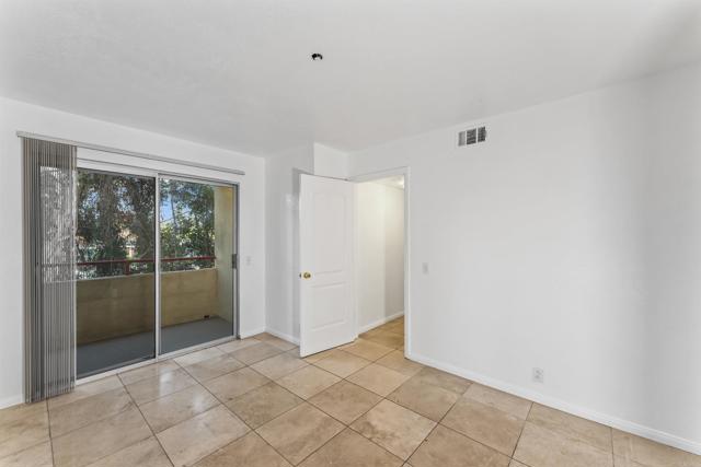 390 E Madison, El Cajon CA: https://media.crmls.org/mediaz/70564d10-2191-46f7-bae4-120d9ba3d4d9.jpg