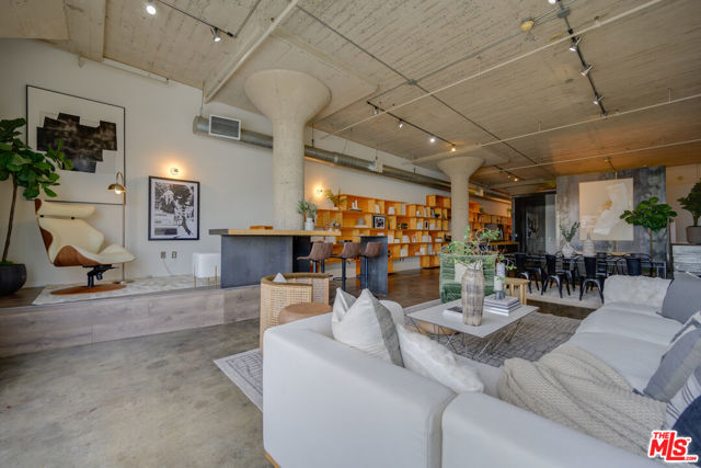 1855 Industrial St #715, Los Angeles, CA 90021