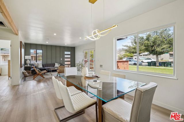 910 Arwin Street, Pasadena CA: https://media.crmls.org/mediaz/70571da4-2c8f-458a-9f54-15daee1ac5ca.jpg