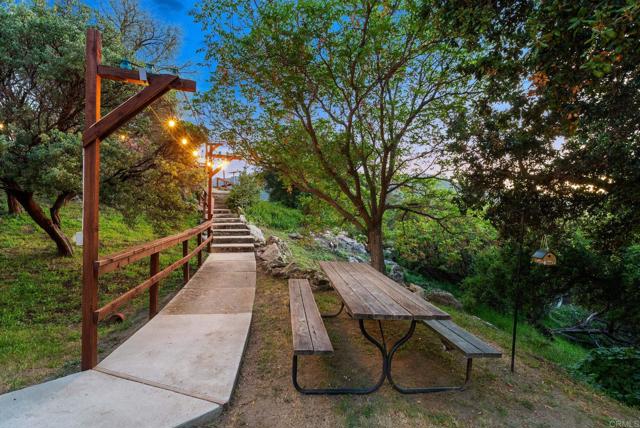 27751 Highway 79, Santa Ysabel CA: https://media.crmls.org/mediaz/70576420-774f-4826-acd8-fbba8d1f16e5.jpg