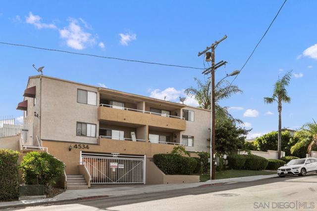 4534 60Th St, San Diego, California 92115, 2 Bedrooms Bedrooms, ,2 BathroomsBathrooms,Condominium,For Sale,60Th St,250018984SD