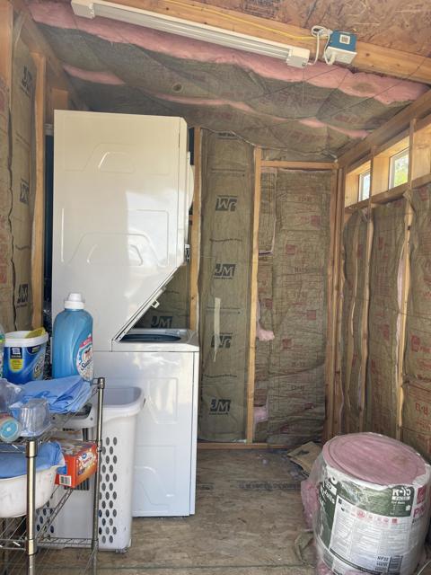 61650 El Reposo Street Street, Joshua Tree CA: https://media.crmls.org/mediaz/705866fa-f558-4097-9391-c840b5c23d7b.jpg