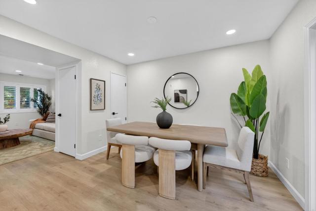 3513 Ivalynn Circle, San Jose CA: https://media.crmls.org/mediaz/7058daca-6294-4c80-be8a-3a85a5a66796.jpg