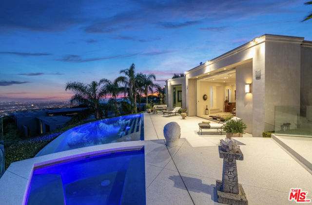 1456 Blue Jay Way, Los Angeles CA: https://media.crmls.org/mediaz/7059461c-2725-4340-bb04-b2a9209e3d0a.jpg