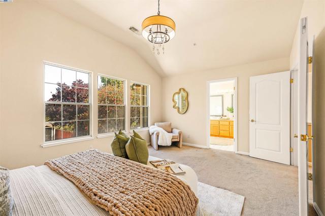 4301 Horner St, Union City CA: https://media.crmls.org/mediaz/705a3ccb-8708-4457-95eb-afdb3b750f69.jpg