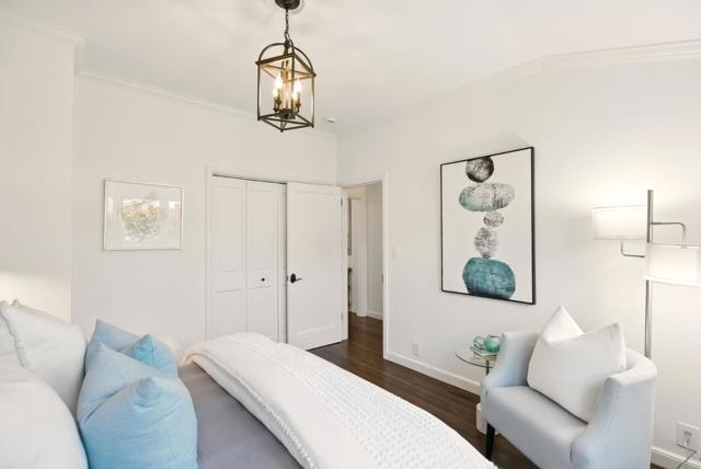 540 Parrott Drive, San Mateo CA: https://media.crmls.org/mediaz/705bf13d-85fd-4e37-aa2b-5575da5b2858.jpg