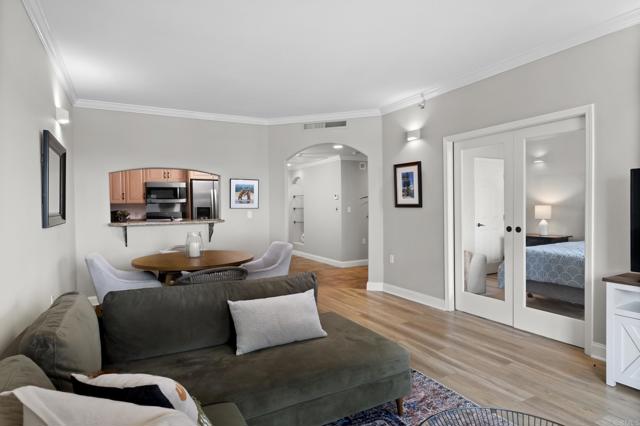 3890 Nobel Drive, San Diego CA: https://media.crmls.org/mediaz/705bfb7d-70f6-4d58-8219-12251c8b098a.jpg