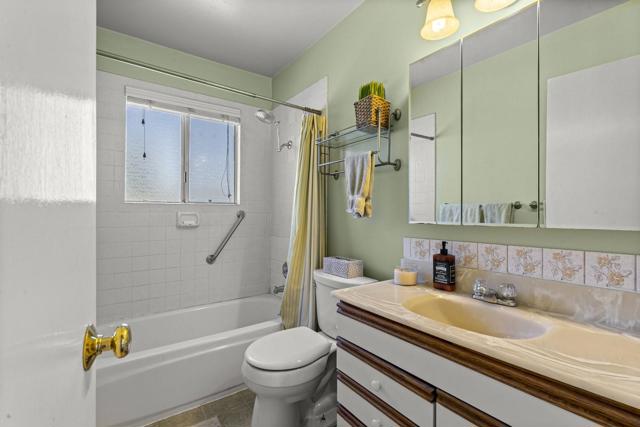 1655 Kennard Way, Sunnyvale CA: https://media.crmls.org/mediaz/705c1274-fe1f-466c-b1bc-108e50d7bd4a.jpg