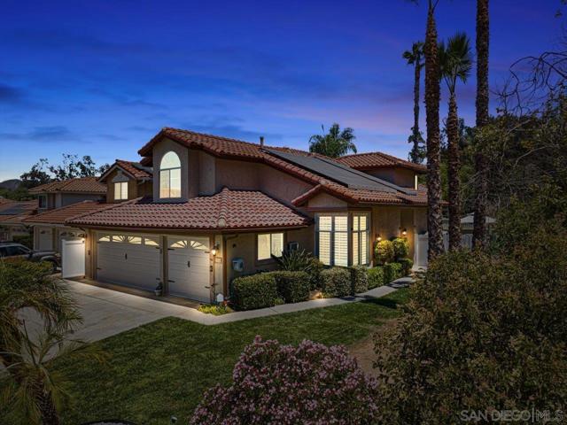 2208 Terracewood Ln, Escondido CA: https://media.crmls.org/mediaz/705cc2ac-353a-4712-9b12-9bdc84ccb09b.jpg