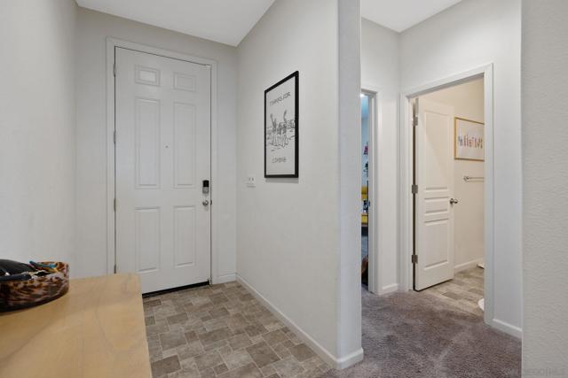 495 Pearl Dr, Lemoore CA: https://media.crmls.org/mediaz/705d0711-b2ca-4a1f-ae25-c1fb1a8670ee.jpg