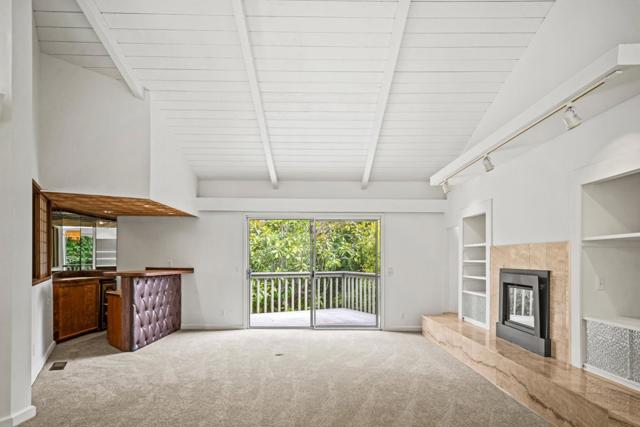 10 Wyndemere Vale, Monterey CA: https://media.crmls.org/mediaz/705d730a-c04b-4894-b6dd-31ea8ea371c2.jpg