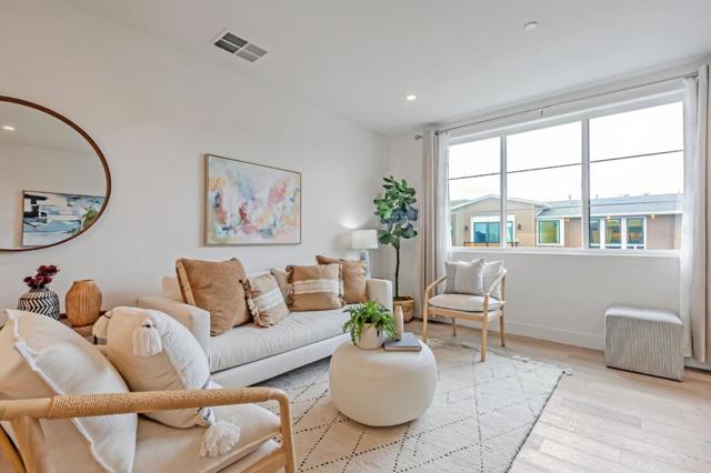 16009 Bartlett Court, Los Gatos CA: https://media.crmls.org/mediaz/705e4831-ed85-4273-8c45-ea9cc8f67033.jpg