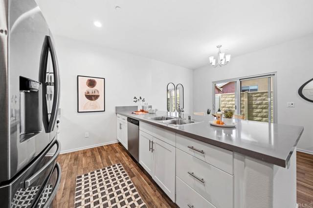 Detail Gallery Image 10 of 34 For 750 Anastasia Ct, El Cajon,  CA 92020 - 3 Beds | 2/1 Baths