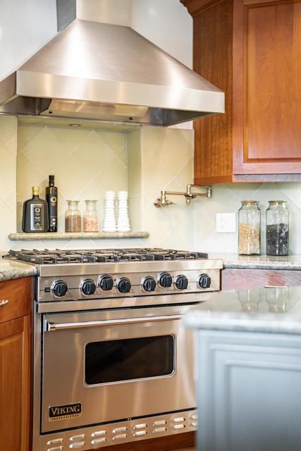 1455 Redwood Drive, Los Altos CA: https://media.crmls.org/mediaz/7062a276-290c-4050-b553-e1ac40e1773b.jpg