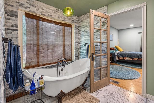 Detail Gallery Image 17 of 47 For 8411 Foothill Bld, Pine Valley,  CA 91962 - 3 Beds | 3/1 Baths