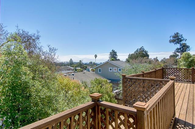 3510 Putter Drive, Soquel CA: https://media.crmls.org/mediaz/7063b87f-36a1-494d-84e7-646f1244e78f.jpg