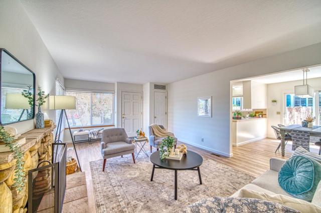 1422 Broadway, Santa Cruz CA: https://media.crmls.org/mediaz/7063ca47-0d42-4e7c-86d2-b433bbd69a39.jpg