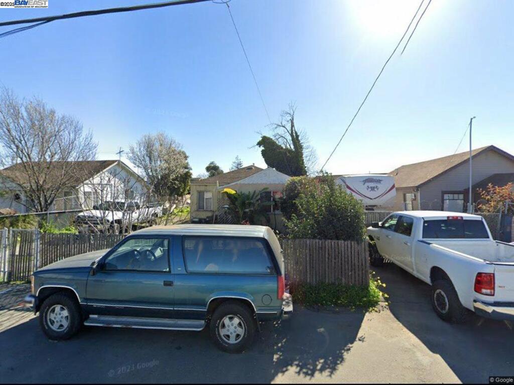 2242 Dunn Rd