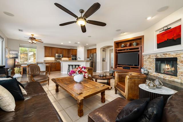 112 Via Tiberio, Rancho Mirage, CA 92270