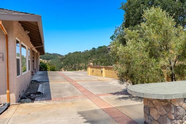 21050 Uvas Road, Morgan Hill CA: https://media.crmls.org/mediaz/70651ceb-c52f-4f87-a3a5-beac1b6a5421.jpg