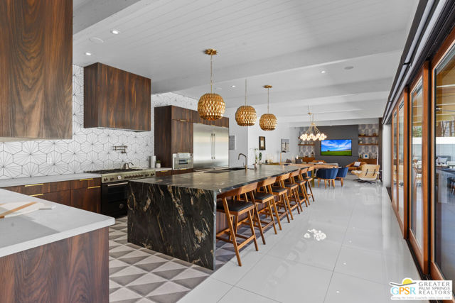 1189 N Rose Avenue, Palm Springs CA: https://media.crmls.org/mediaz/70661a46-44bd-42b7-b219-97a76373721d.jpg