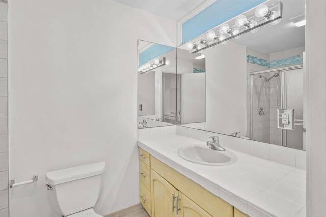 Detail Gallery Image 28 of 47 For 2610 Torrey Pines Rd #C21,  La Jolla,  CA 92037 - 2 Beds | 2 Baths