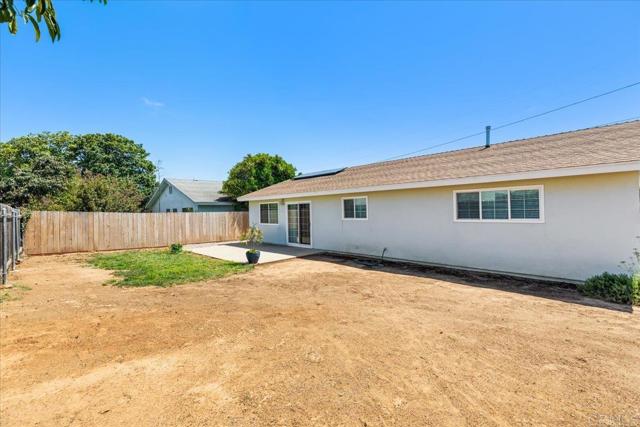 1442 Thermal Avenue, San Diego CA: https://media.crmls.org/mediaz/70699ee5-eac0-44d5-8639-eb7bee83d2df.jpg