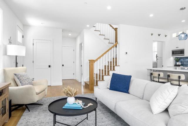 601 Bonnie Street, Santa Cruz CA: https://media.crmls.org/mediaz/706a0496-c511-4d56-8b2a-a396f1e0faab.jpg