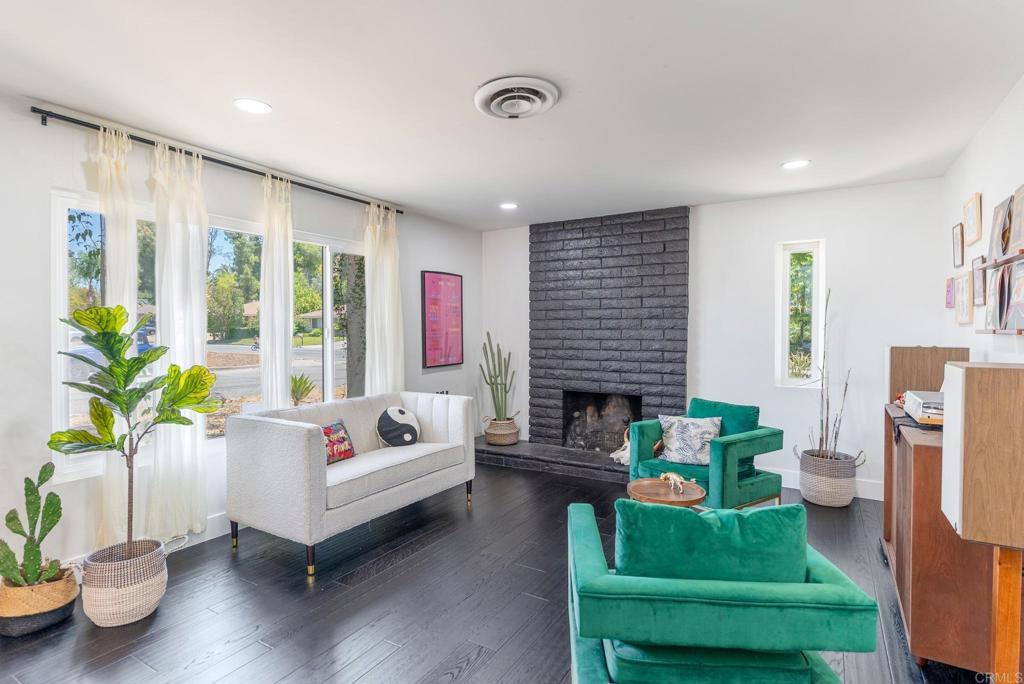 MLS #PTP2504677 image #2