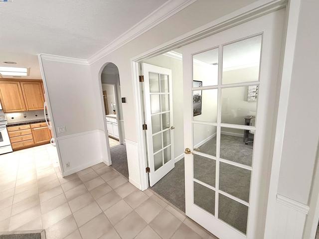 2217 Ptarmigan Dr, Walnut Creek CA: https://media.crmls.org/mediaz/706b0606-4039-4459-ab38-8281b7fb361c.jpg