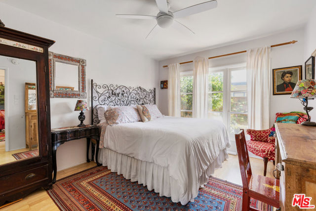 1621 Centinela Avenue, Santa Monica CA: https://media.crmls.org/mediaz/706b5dab-98df-47a9-9ba3-2f2b13bed790.jpg