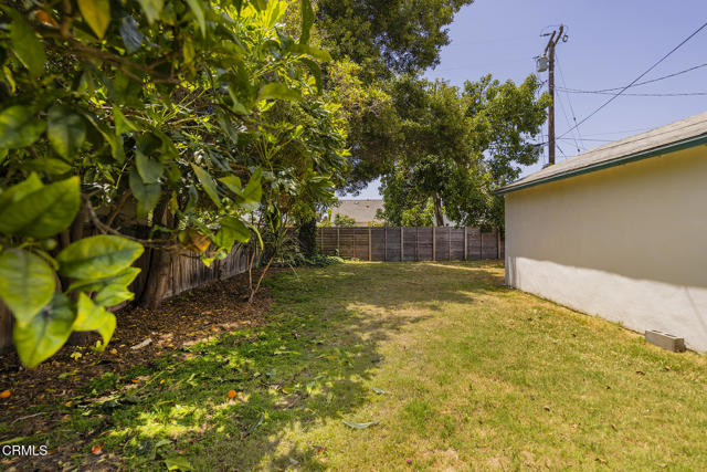 237 N Katherine Drive, Ventura CA: https://media.crmls.org/mediaz/706b9a65-fede-475f-92cc-40846e789ecd.jpg